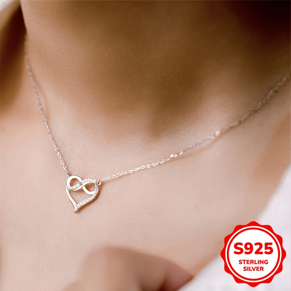A Delicate And Stylish S925 Silver Heart-shaped Zirconia Necklace With Infinite