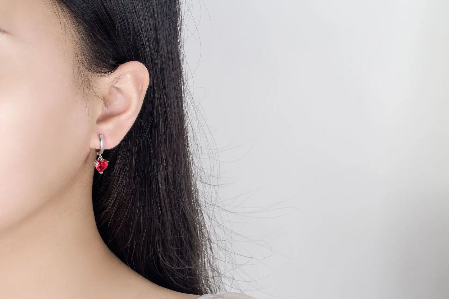Elevate Your Elegance with Our 925 Sterling Silver Jewelry Set!