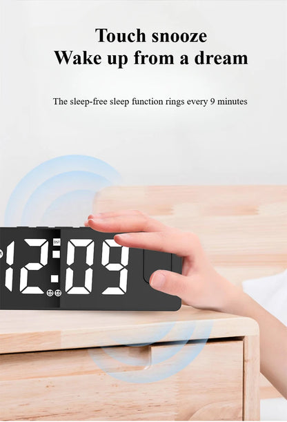 Despertador de projeção multifunções com carregamento USB e ecrã grande