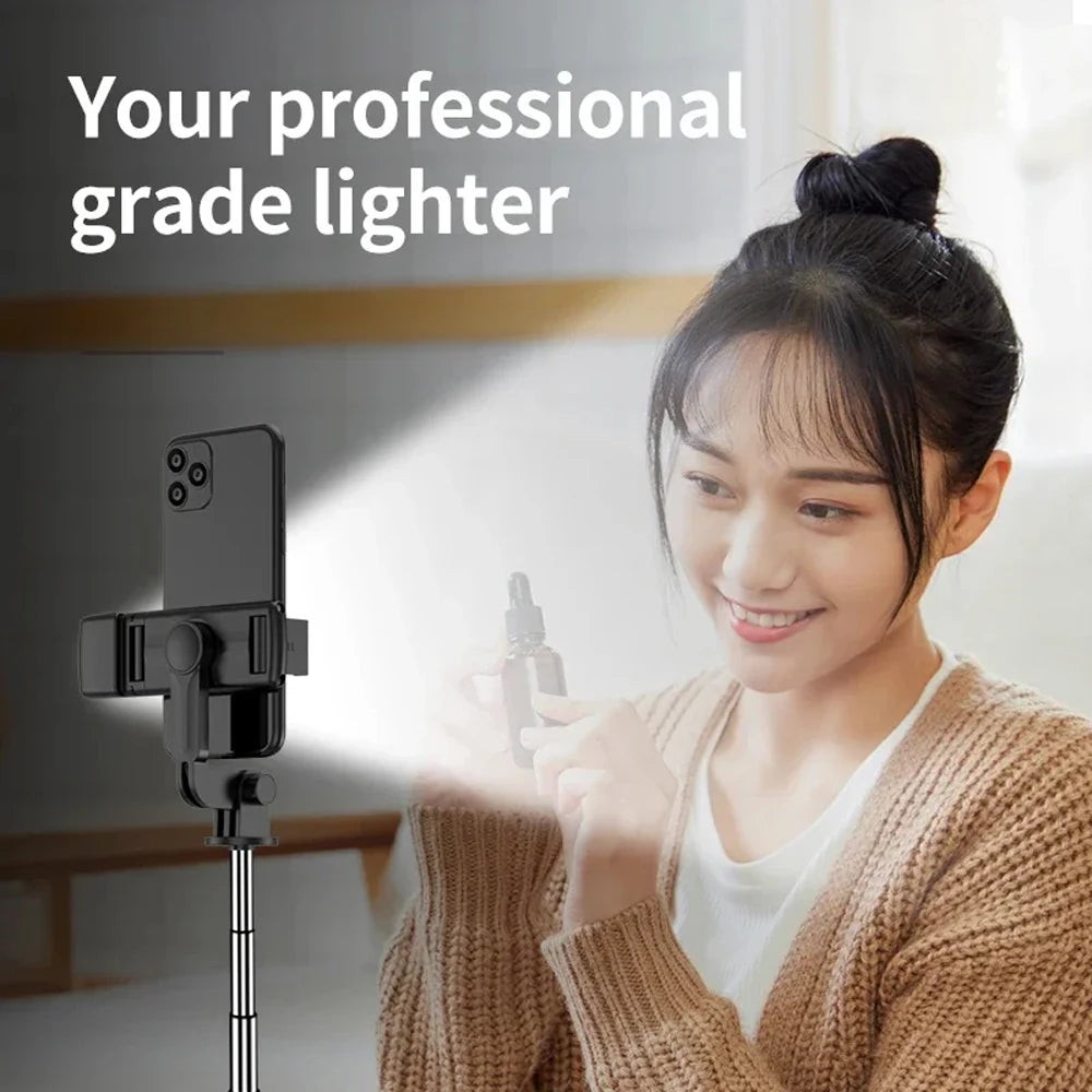 Trípode extensible 3 en 1 con Bluetooth, palo selfi con control remoto y luz de relleno portátil y plegable