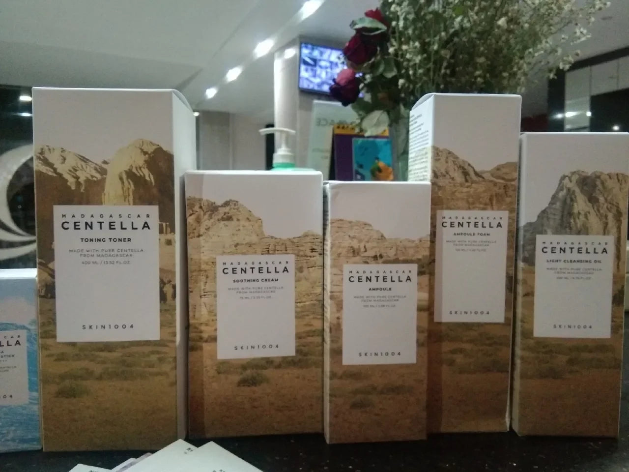 Suero limpiador facial con ampolla de centella coreana Skin1004 